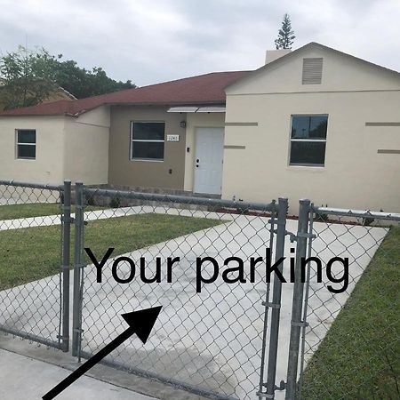Your House In Miami Exterior photo