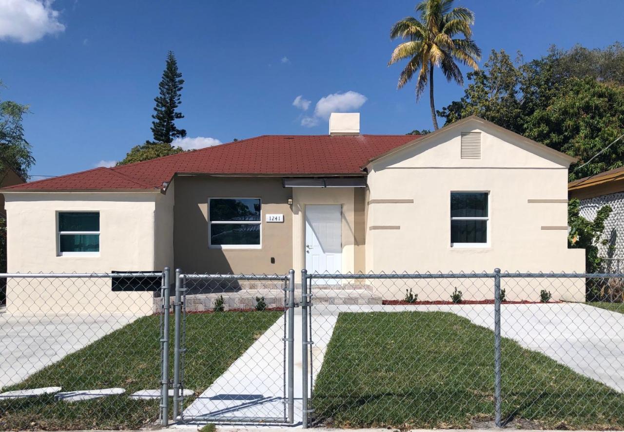 Your House In Miami Exterior photo