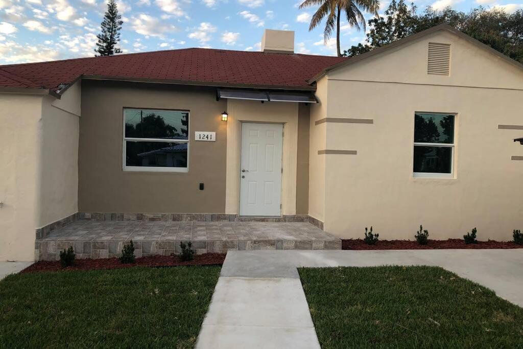 Your House In Miami Exterior photo